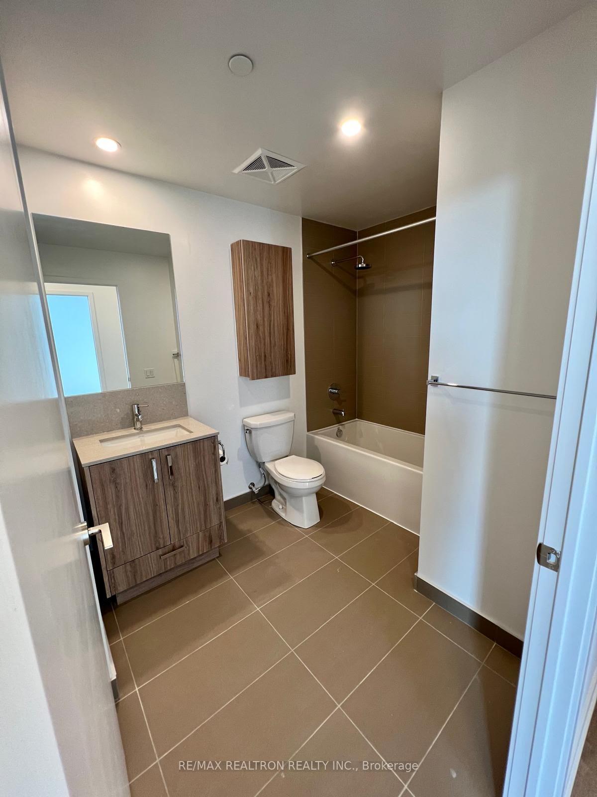 Photo 12 of Unit 604, 1787 St Clair Avenue W, Toronto, Weston-Pellam Park — HOMEH