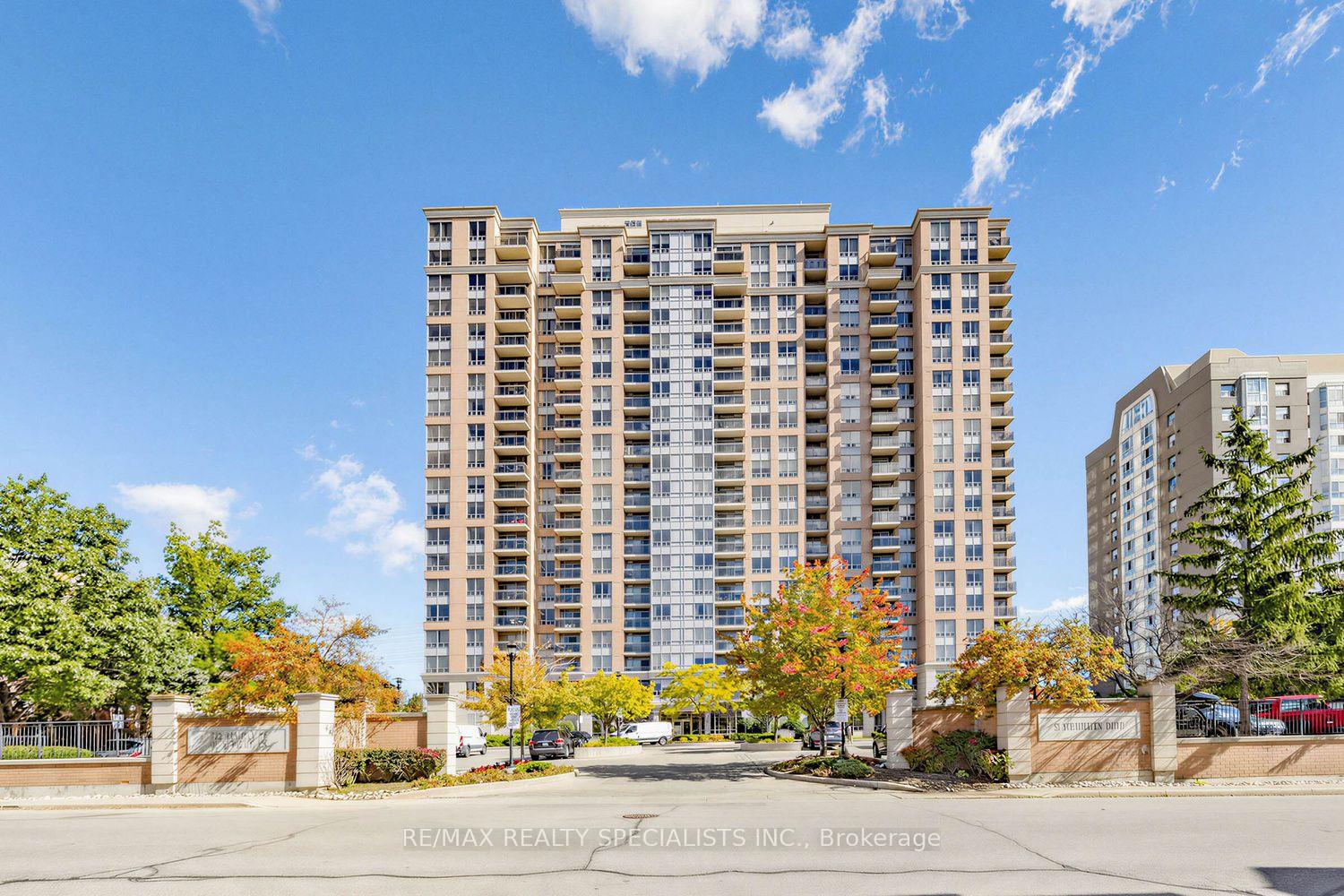 Photo of Unit 2011, 55 Strathaven Drive W