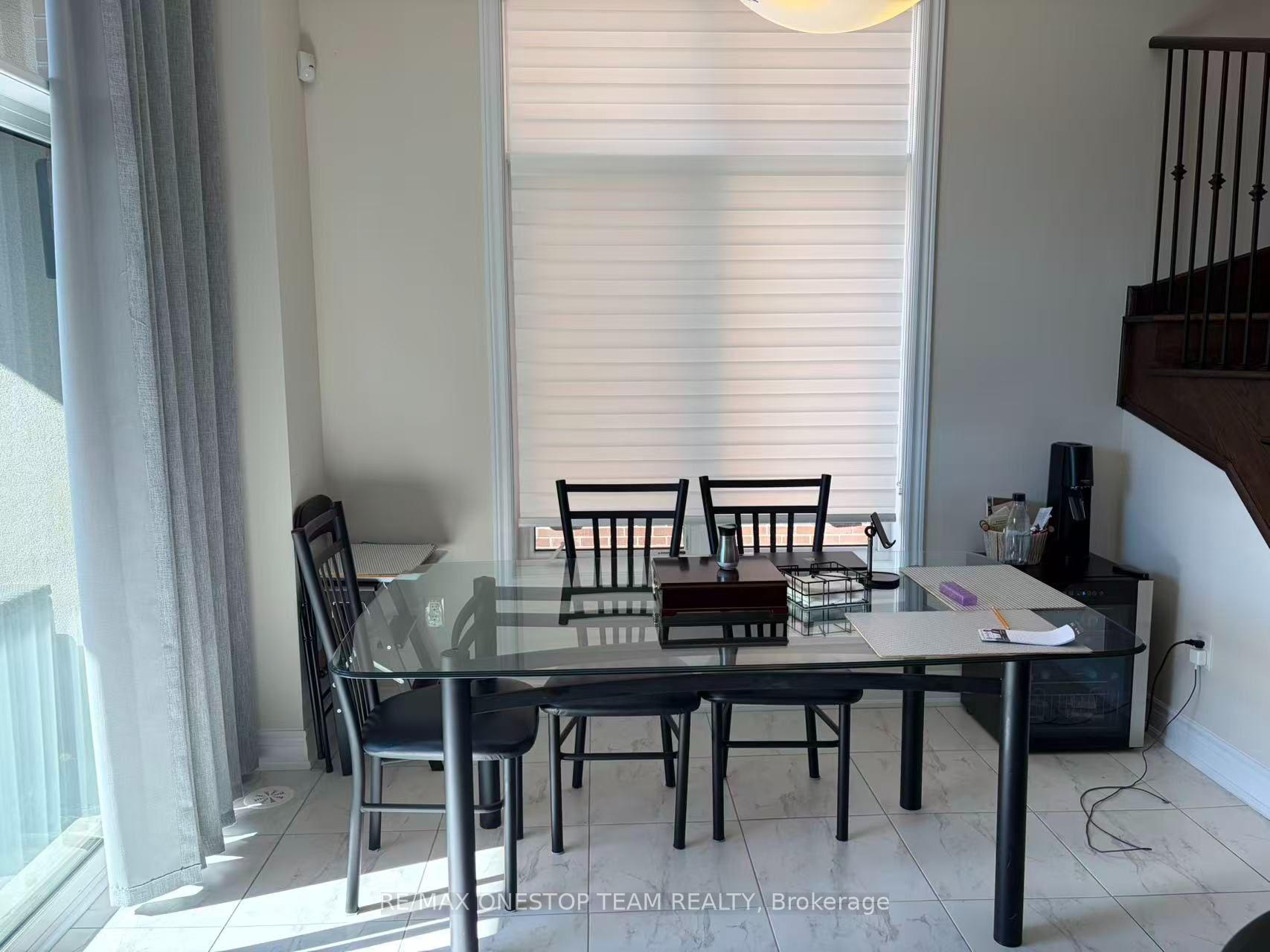 Photo 7 of 34 Heriot Place, Vaughan, Patterson — HOMEH