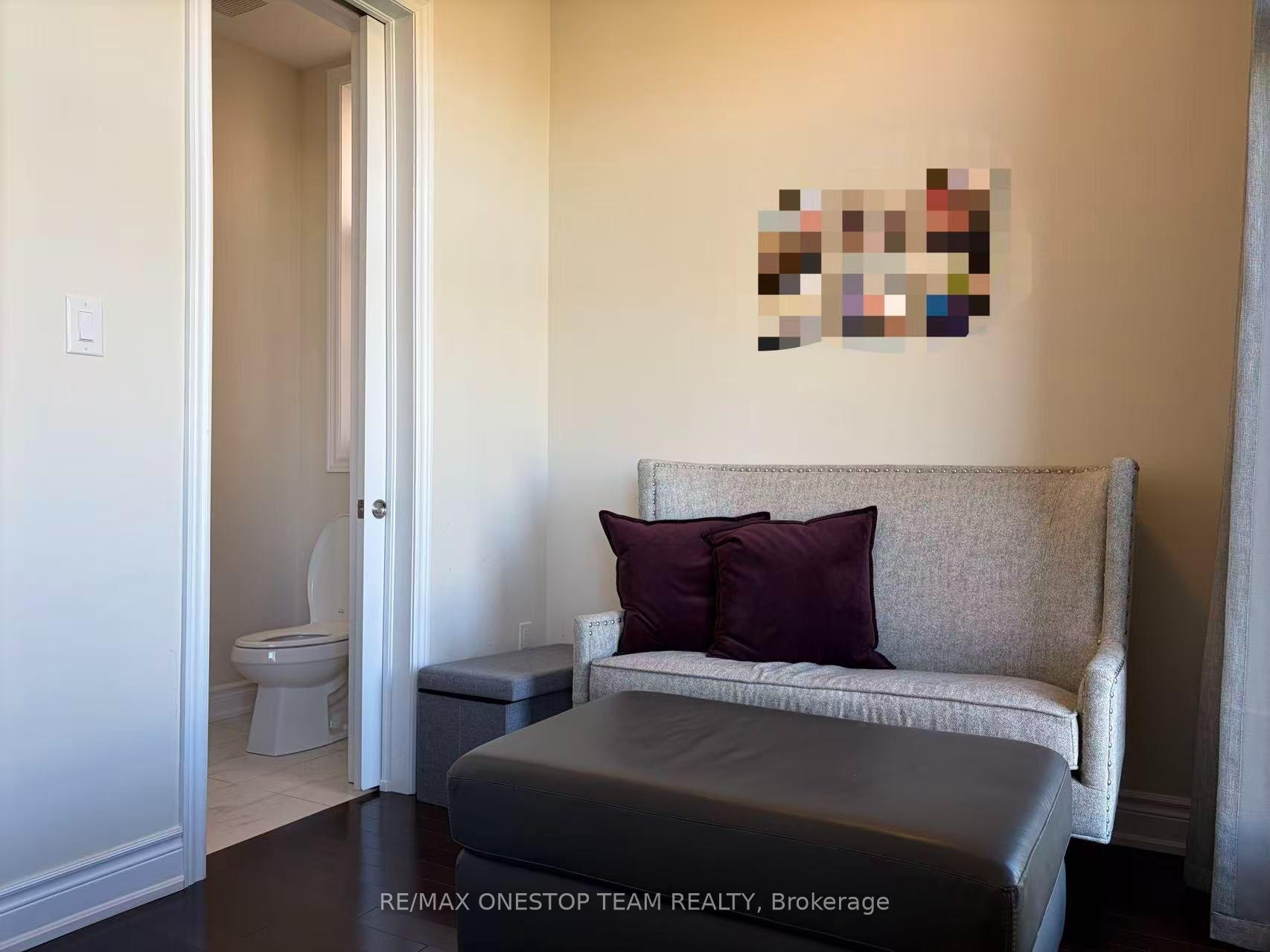 Photo 9 of 34 Heriot Place, Vaughan, Patterson — HOMEH