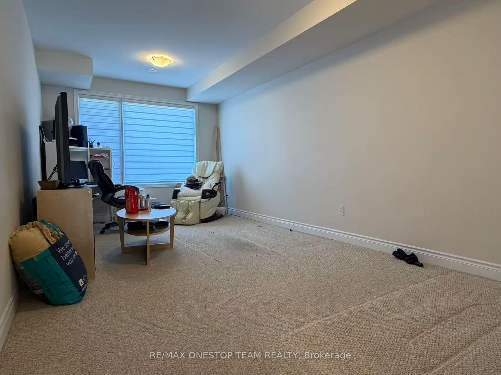 Photo 15 of 34 Heriot Place, Vaughan, Patterson — HOMEH