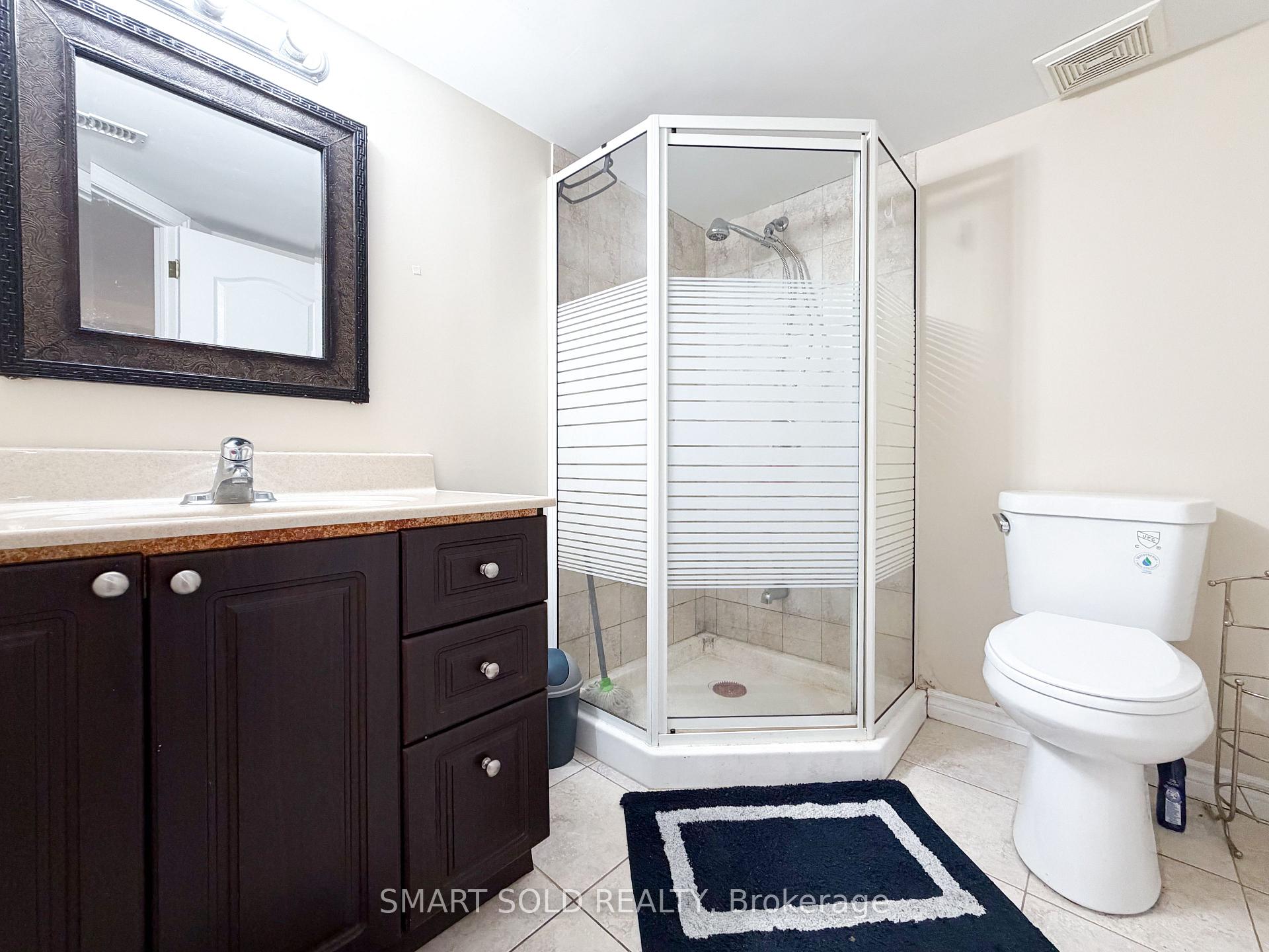 Photo 9 of Unit Lower, 71 Dewpoint Road, Vaughan, Patterson — HOMEH