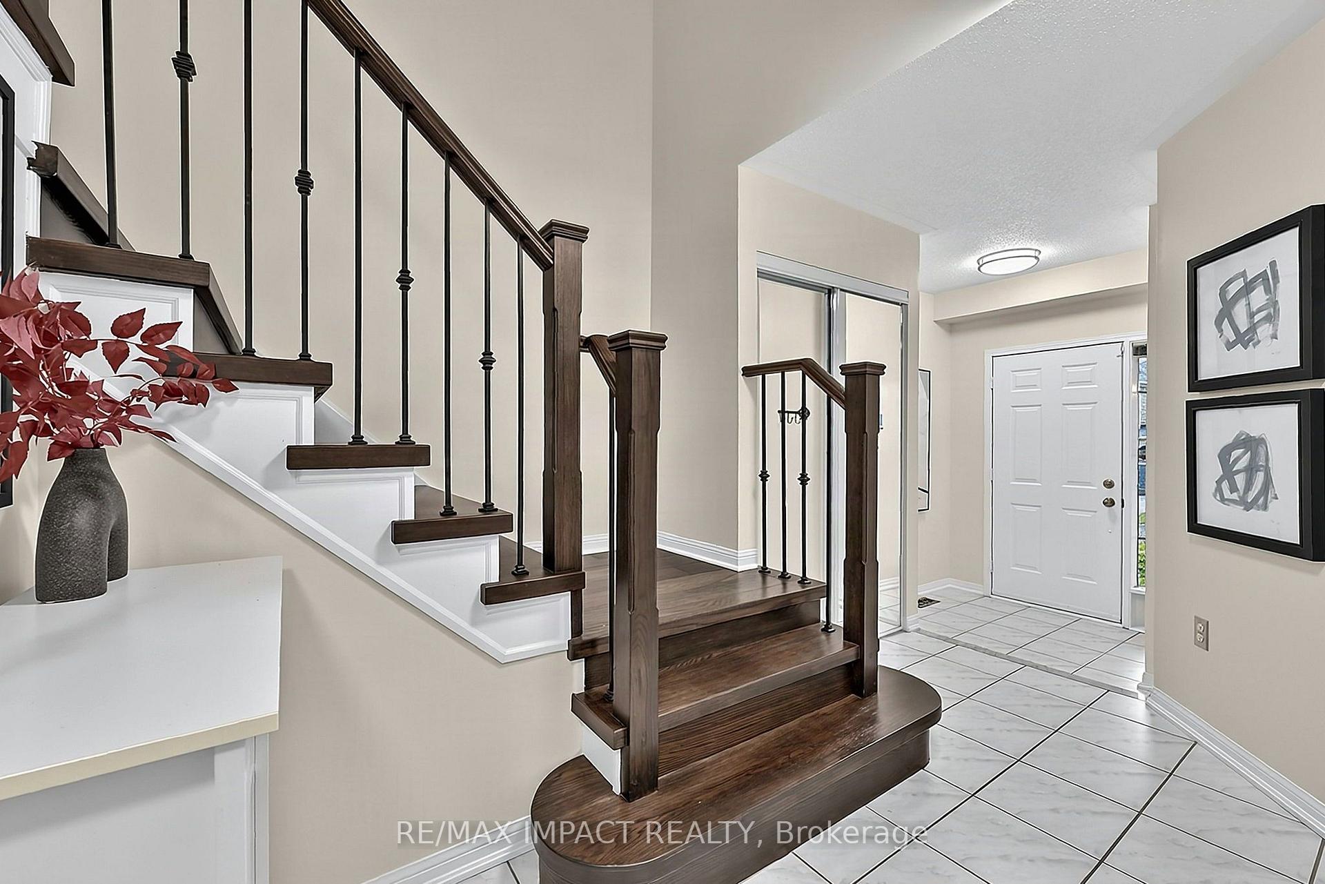 Photo 8 of 17 Holman Court, Whitby, Williamsburg — HOMEH