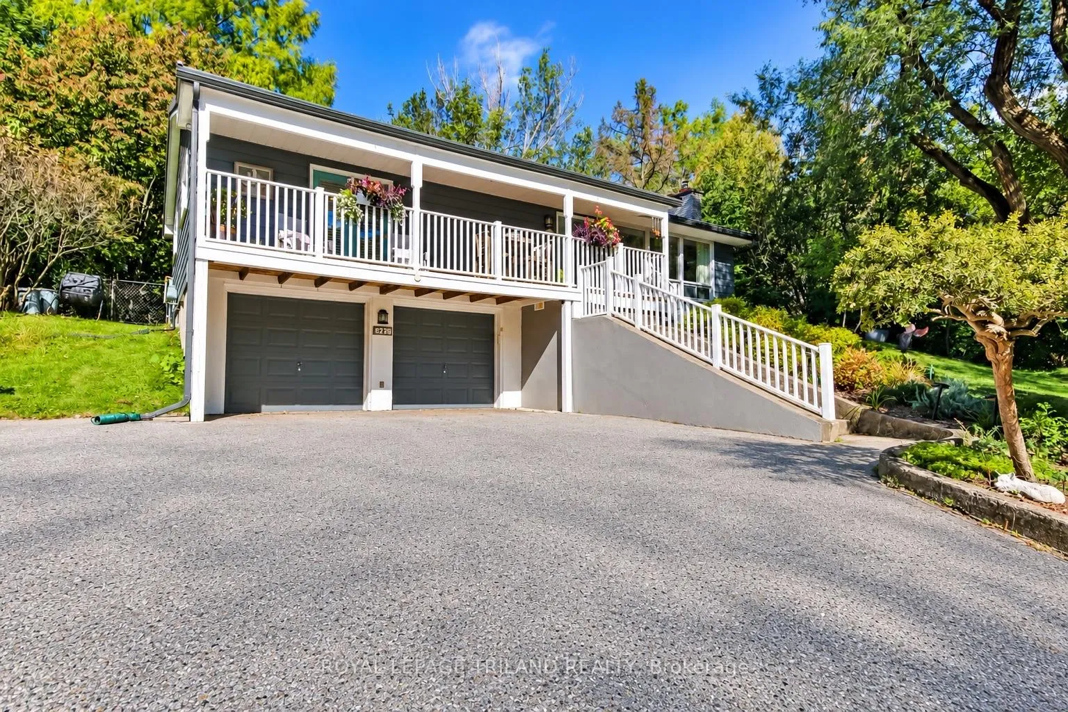 Photo 3 of 245 Currie Boulevard, Central Elgin, Port Stanley — HOMEH