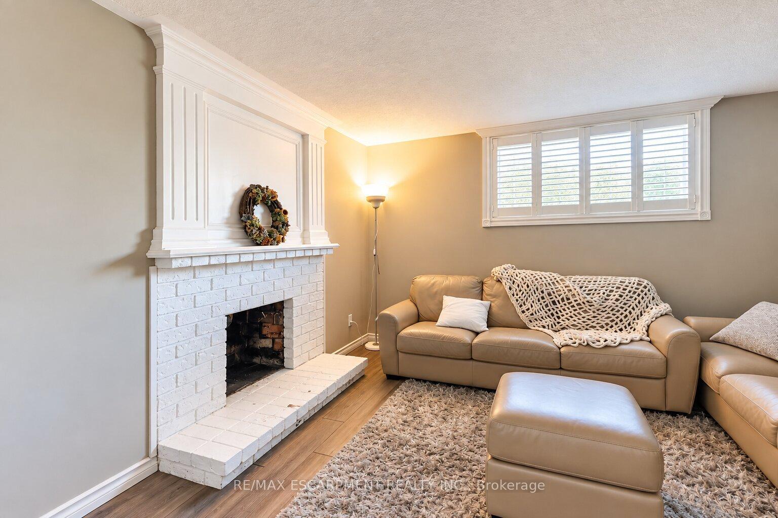 Photo 19 of 6 Sandra Crescent, Grimsby, Grimsby East — HOMEH