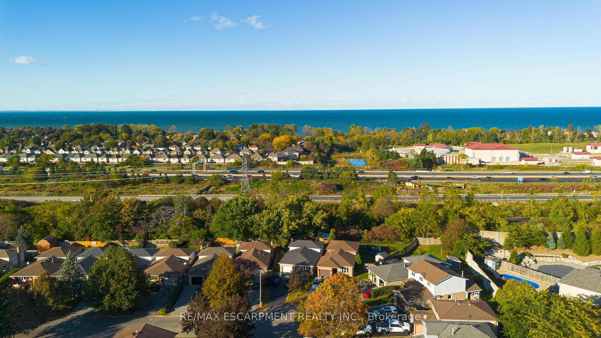 Photo 30 of 6 Sandra Crescent, Grimsby, Grimsby East — HOMEH
