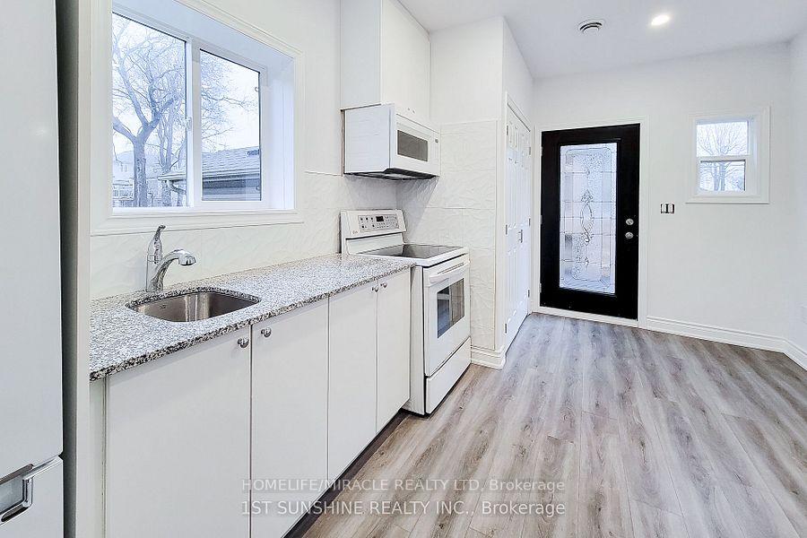 Photo 11 of 184 Beach Boulevard, Hamilton, Hamilton Beach — HOMEH