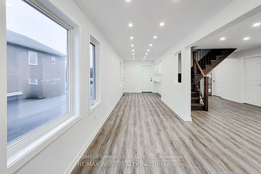 Photo 13 of 184 Beach Boulevard, Hamilton, Hamilton Beach — HOMEH