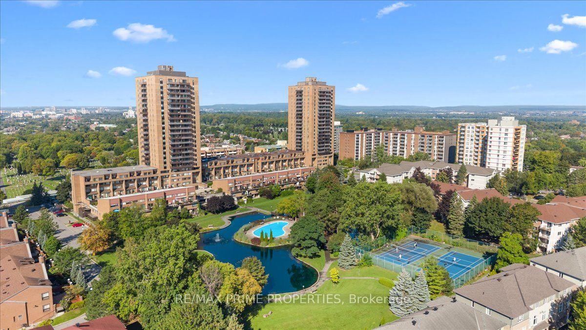 Photo 42 of Unit 4, 525 St. Laurent Boulevard, Ottawa, Viscount Alexander Park — HOMEH