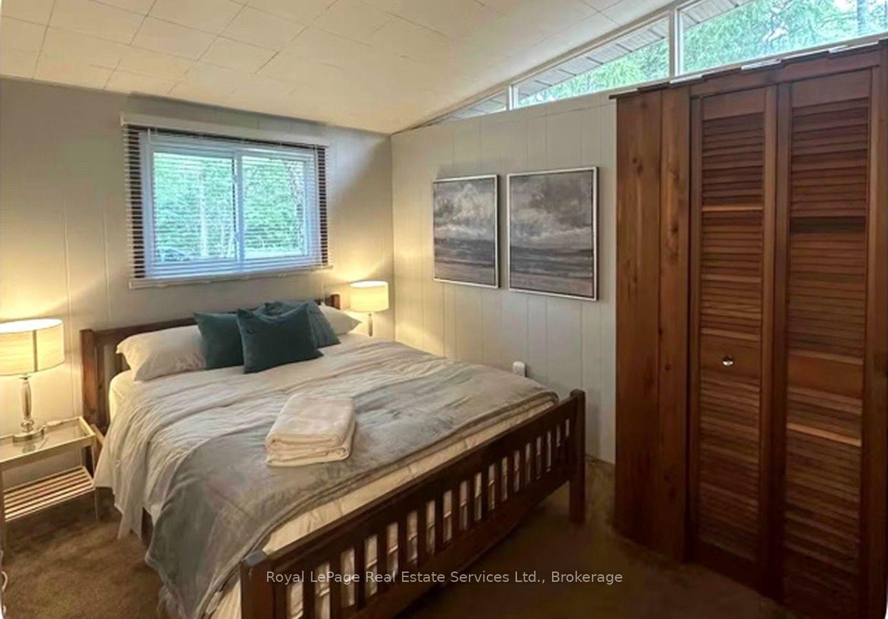 Photo 6 of 166 Moorings Drive, Kawartha Lakes, Fenelon Falls — HOMEH