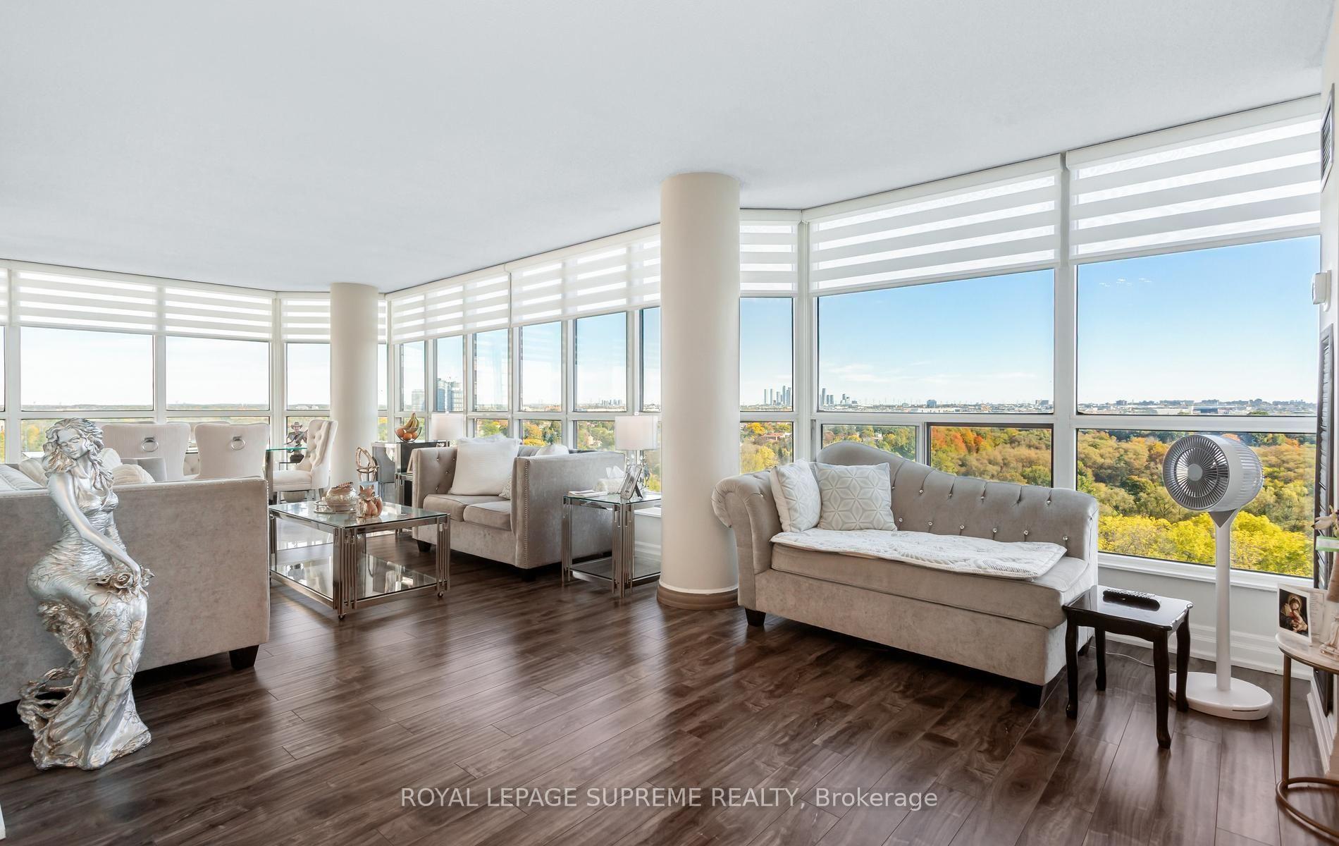 Photo 9 of Unit 1015, 5 Rowntree Road, Etobicoke, Mount Olive-Silverstone-Jamestown — HOMEH