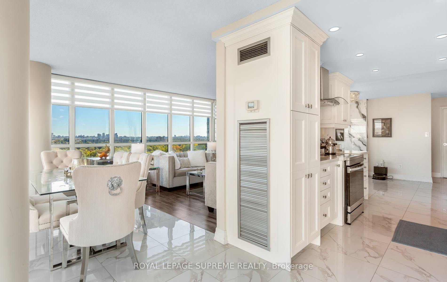 Photo 17 of Unit 1015, 5 Rowntree Road, Etobicoke, Mount Olive-Silverstone-Jamestown — HOMEH