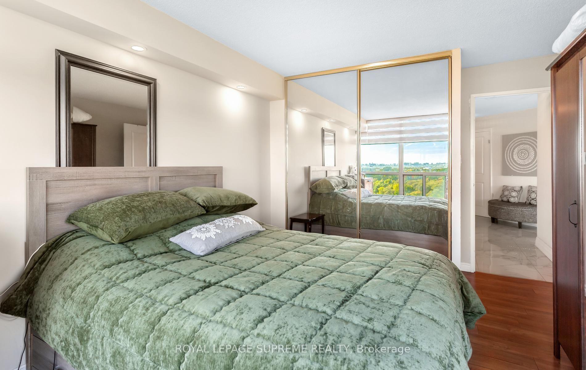 Photo 36 of Unit 1015, 5 Rowntree Road, Etobicoke, Mount Olive-Silverstone-Jamestown — HOMEH