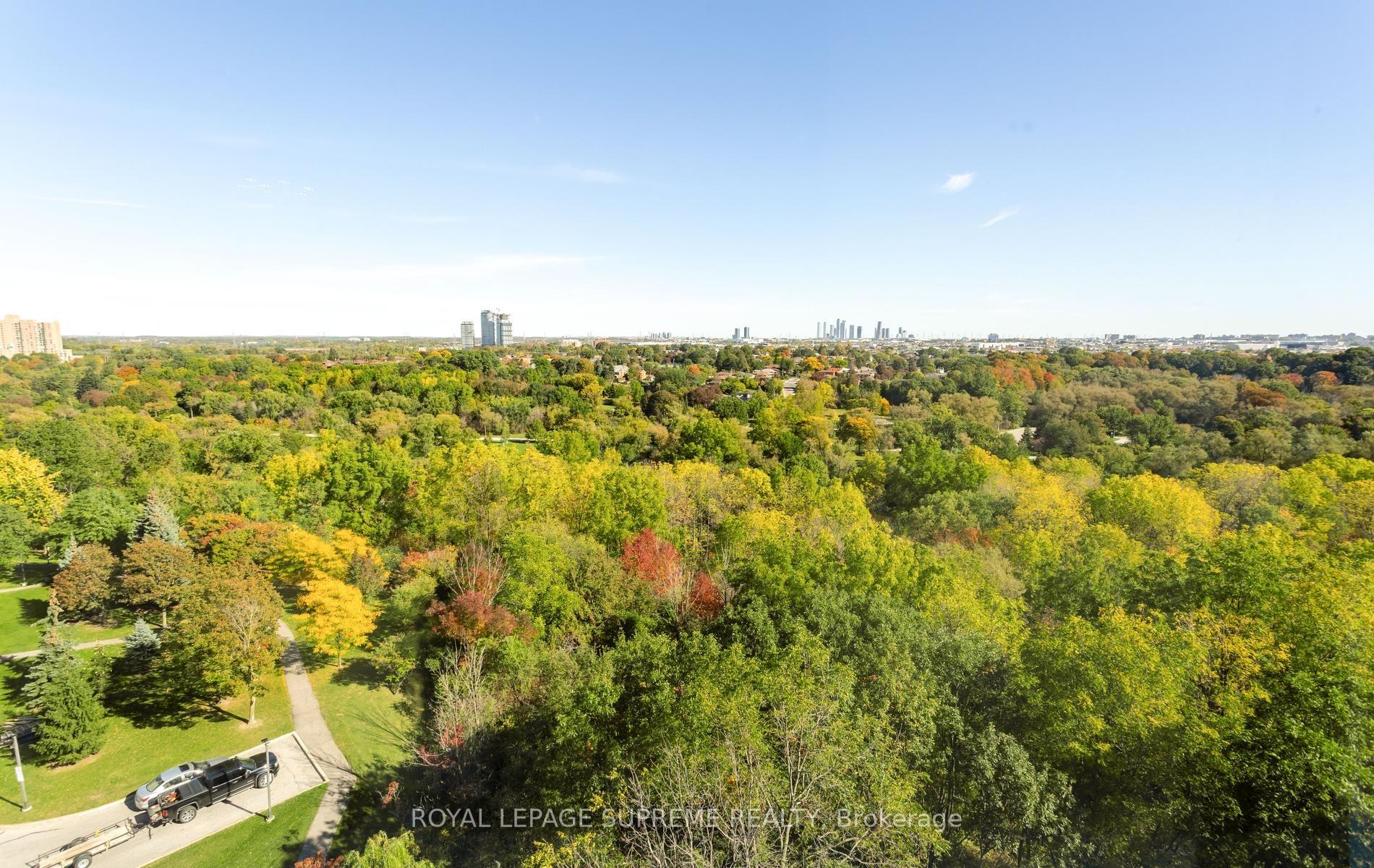 Photo 39 of Unit 1015, 5 Rowntree Road, Etobicoke, Mount Olive-Silverstone-Jamestown — HOMEH