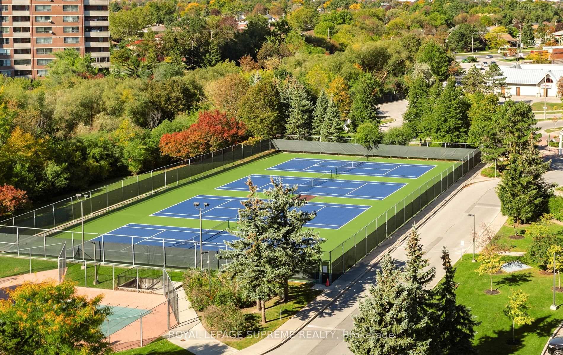 Photo 40 of Unit 1015, 5 Rowntree Road, Etobicoke, Mount Olive-Silverstone-Jamestown — HOMEH