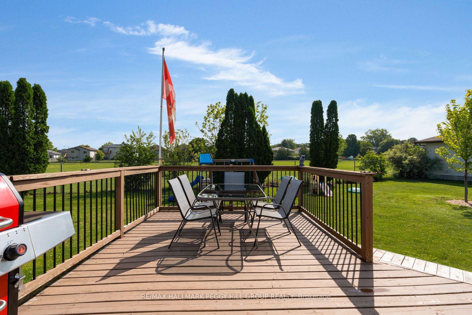Photo 5 of 5 Allan Court, Springwater, Elmvale — HOMEH