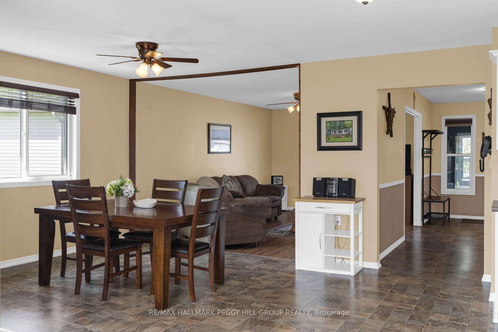 Photo 14 of 5 Allan Court, Springwater, Elmvale — HOMEH