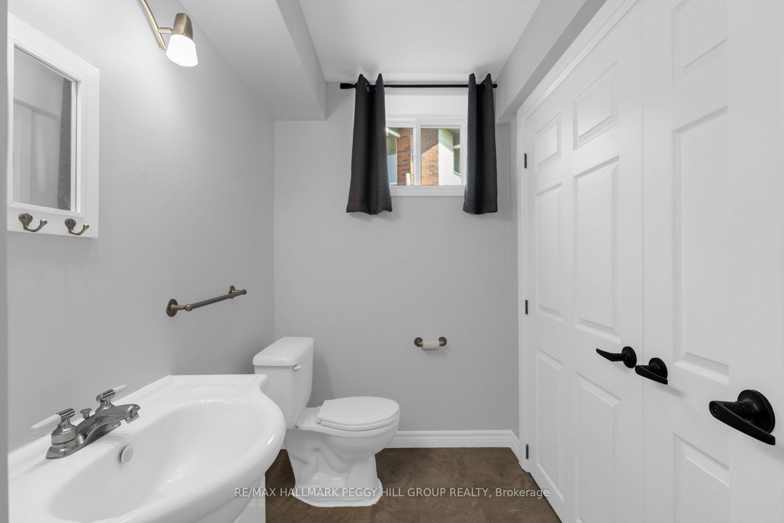 Photo 30 of 5 Allan Court, Springwater, Elmvale — HOMEH
