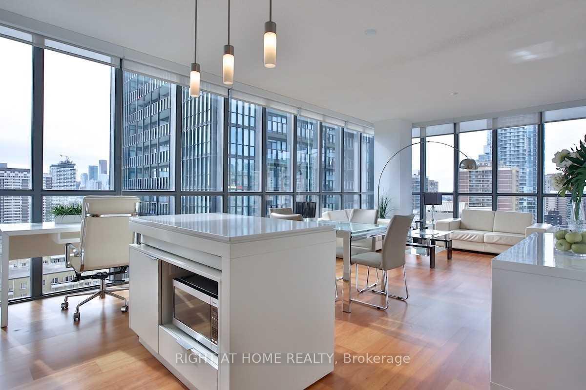 Photo 4 of Unit 1903, 110 Charles Street E, Toronto, Church-Yonge Corridor — HOMEH
