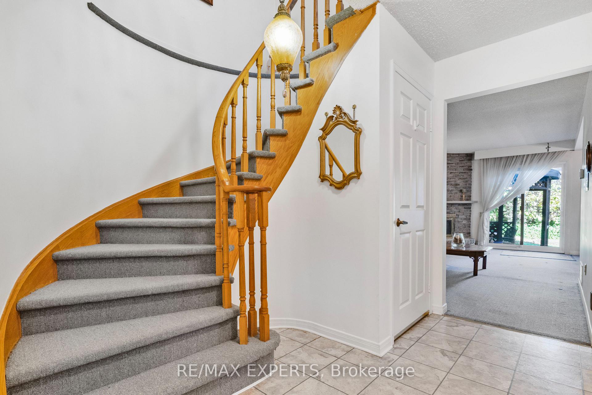 Photo 17 of 20 Charnwood Place, Markham, Aileen-Willowbrook — HOMEH