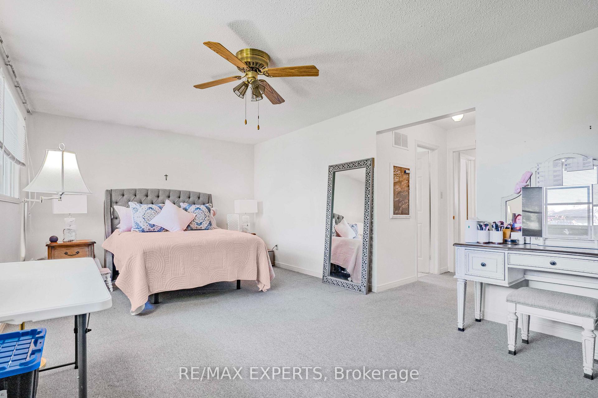 Photo 20 of 20 Charnwood Place, Markham, Aileen-Willowbrook — HOMEH