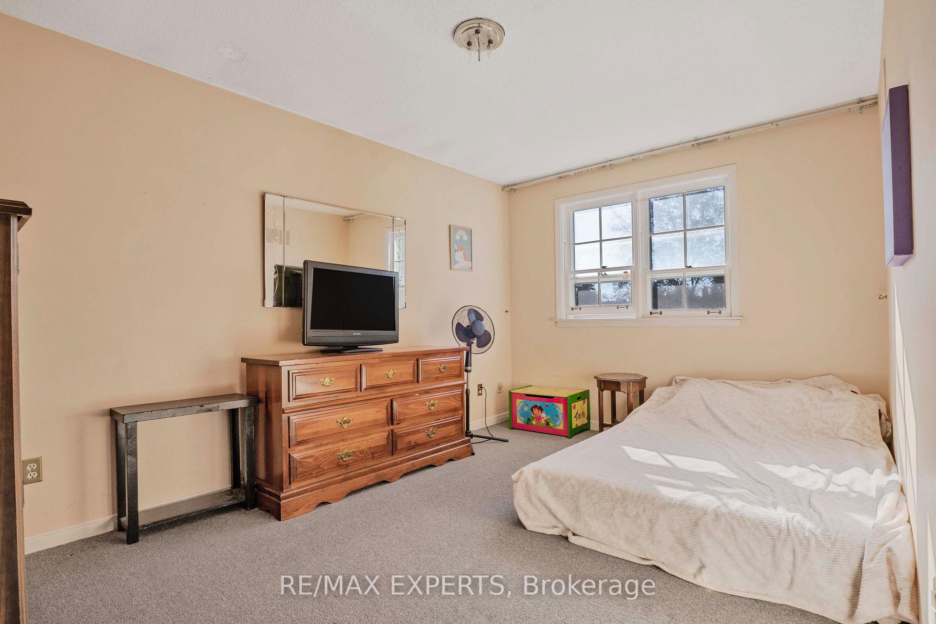 Photo 22 of 20 Charnwood Place, Markham, Aileen-Willowbrook — HOMEH