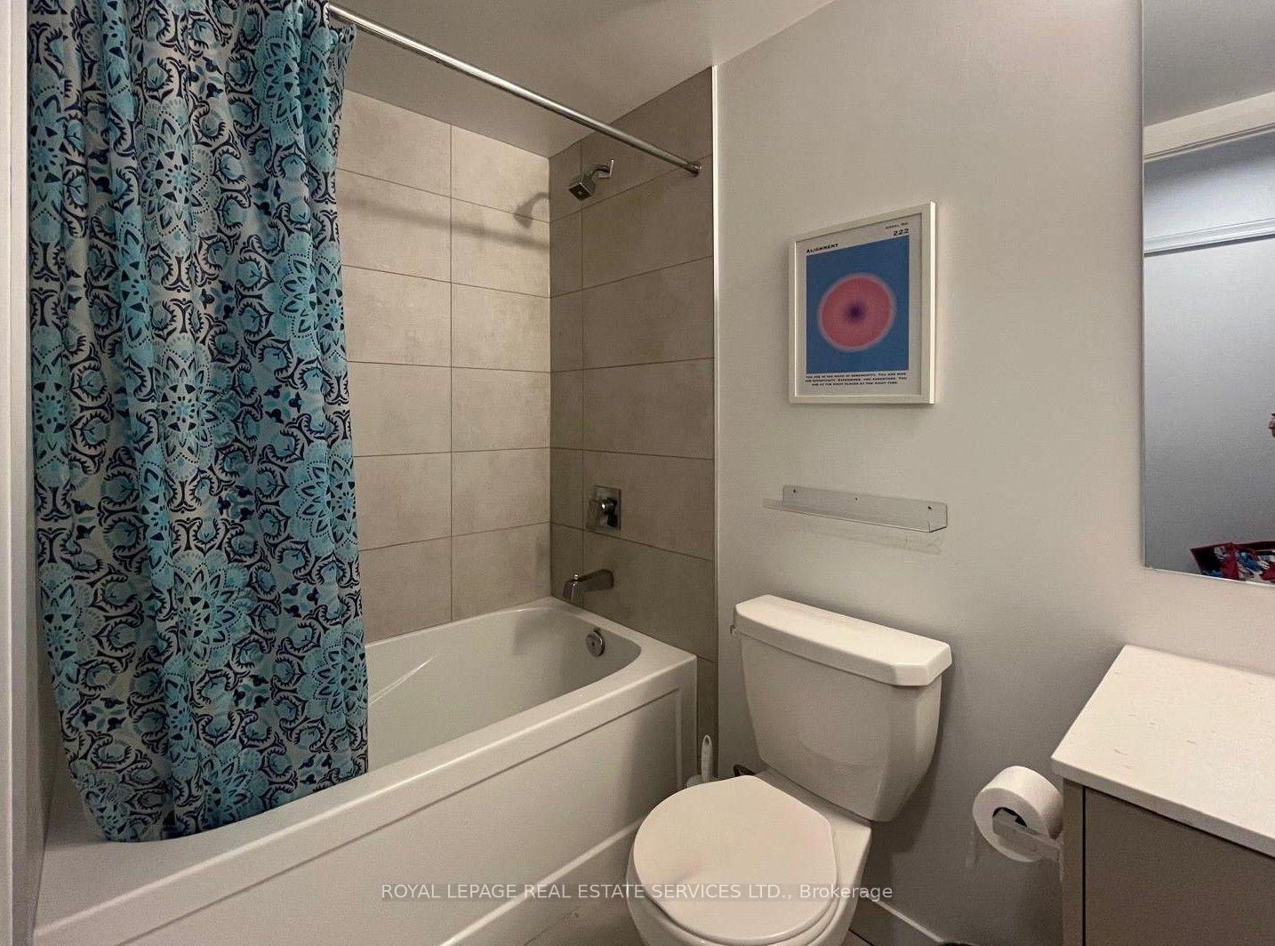 Photo 11 of Unit 717, 8 Tippett Road, North York, Clanton Park — HOMEH