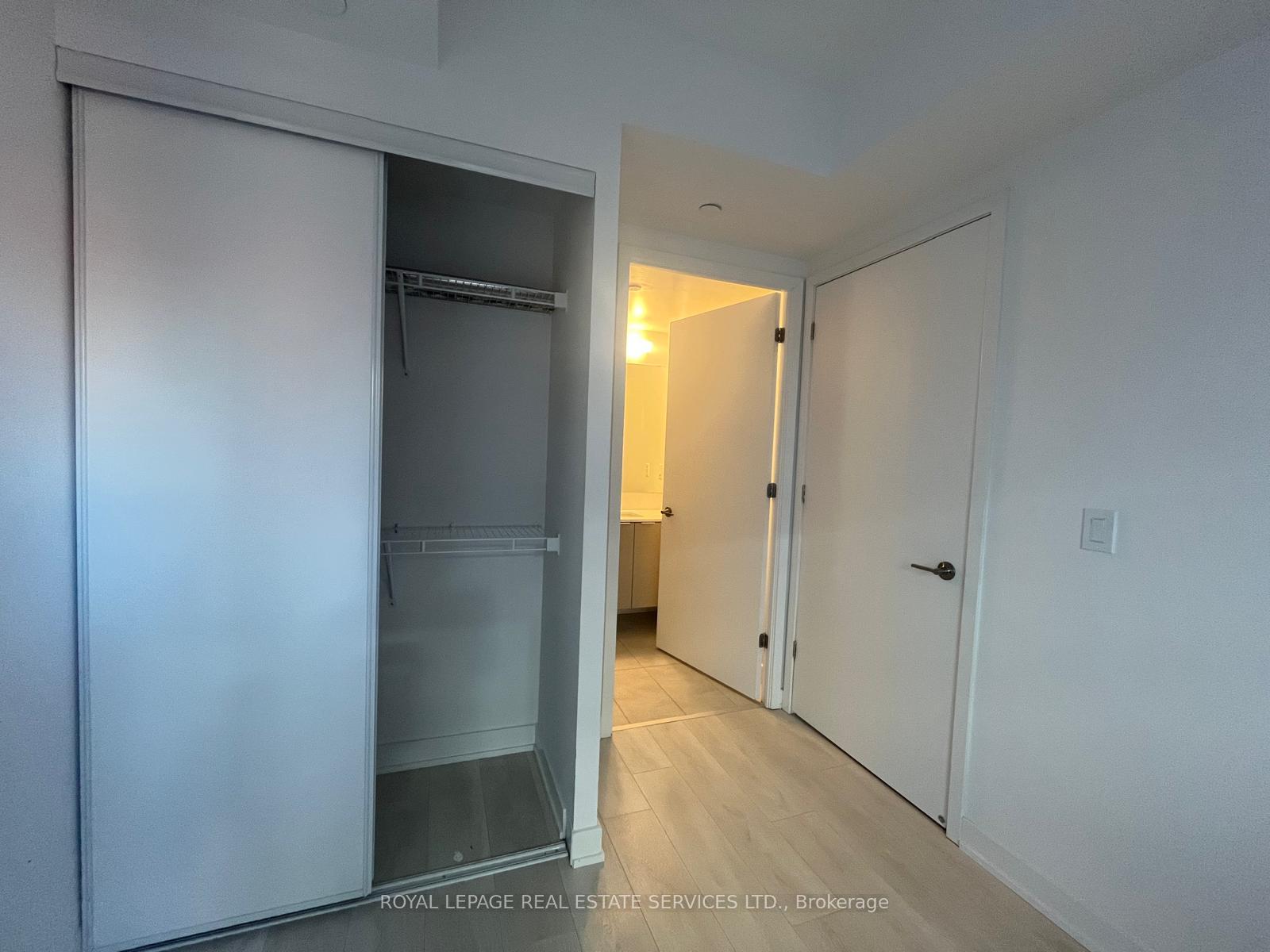 Photo 12 of Unit 717, 8 Tippett Road, North York, Clanton Park — HOMEH