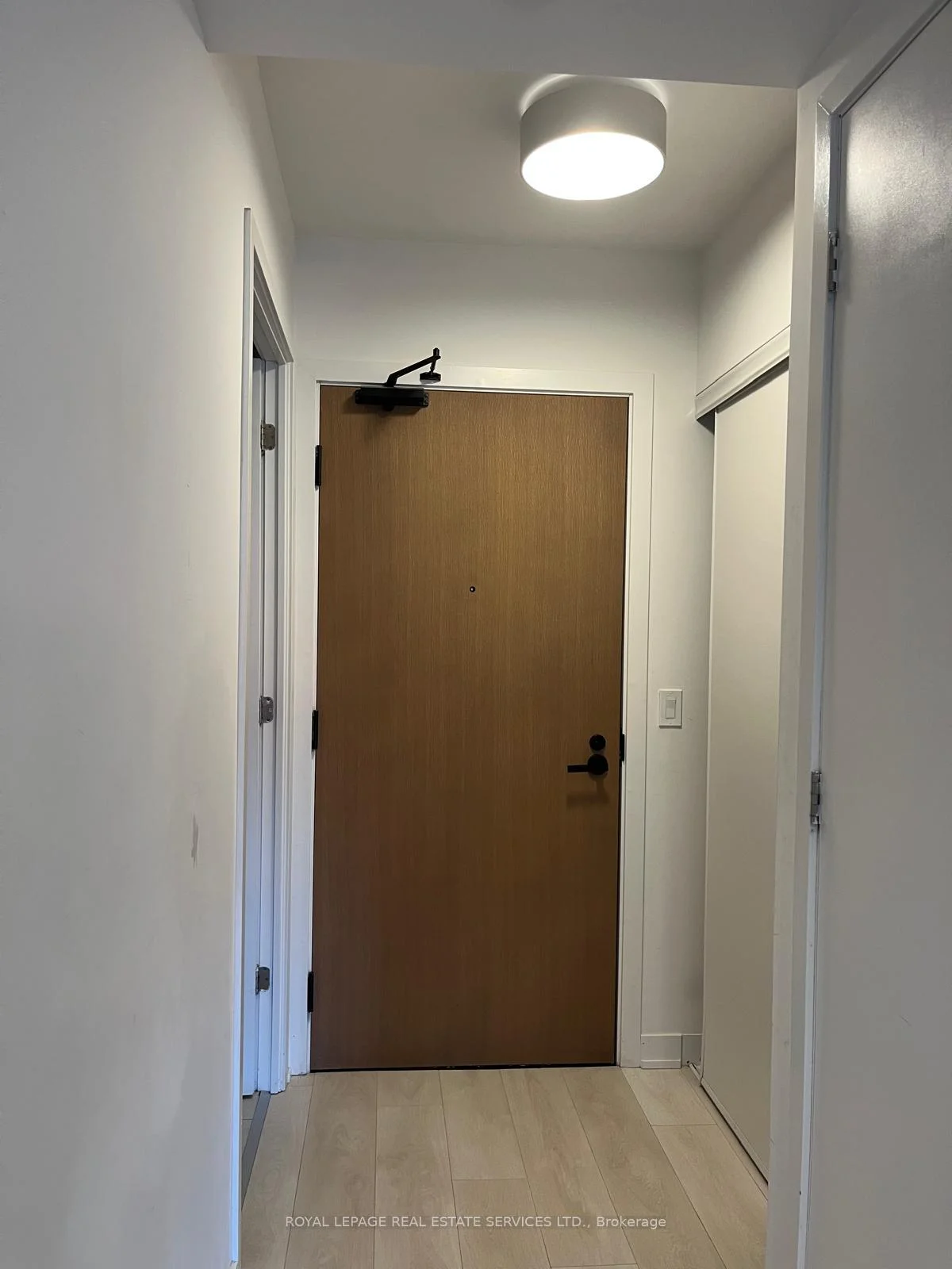 Photo 3 of Unit 717, 8 Tippett Road, North York, Clanton Park — HOMEH