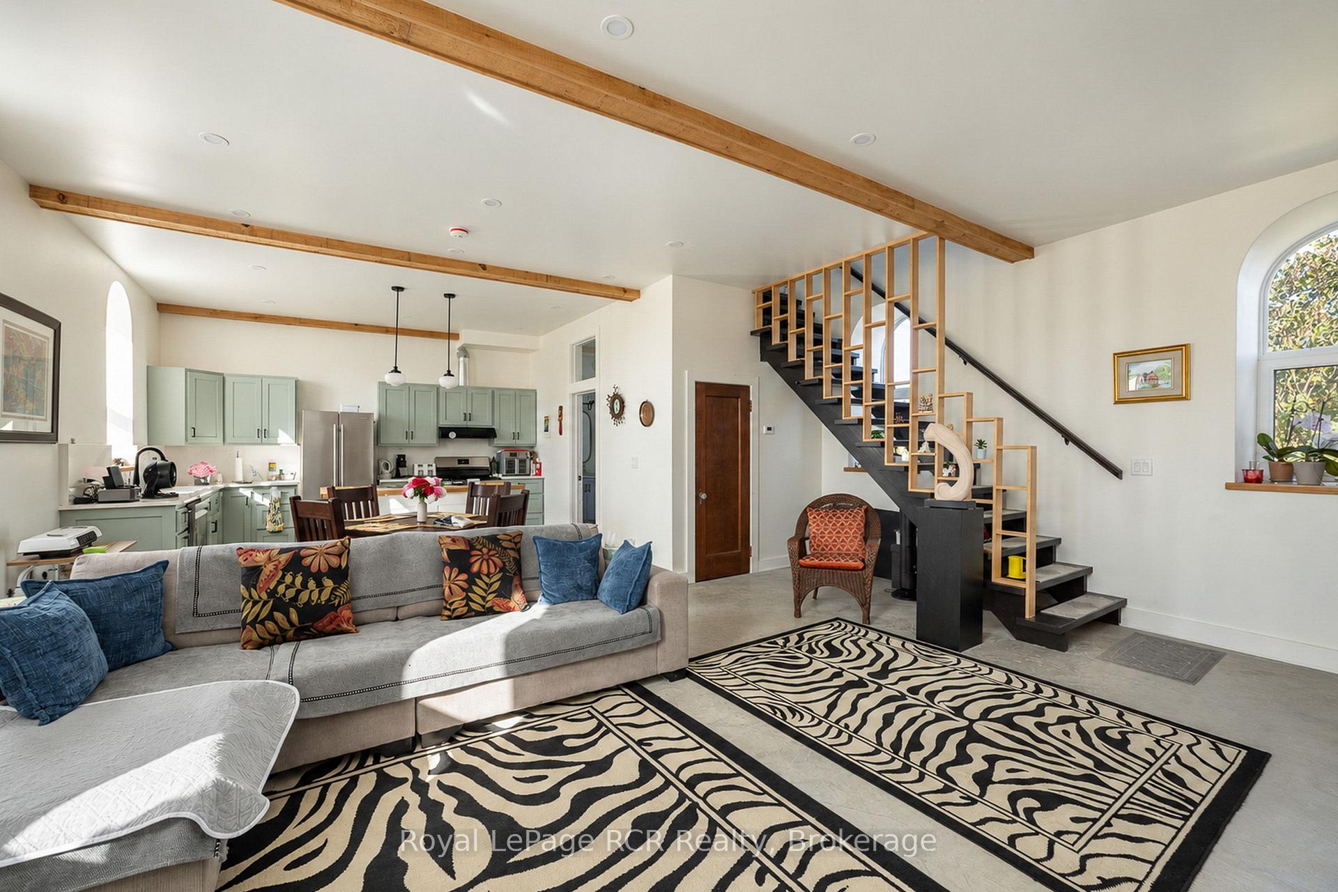 Photo 10 of 116190 Grey Road 3, Chatsworth — HOMEH