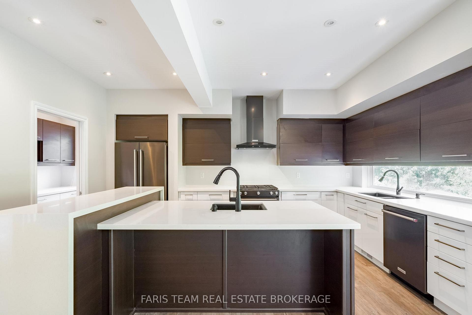 Photo 5 of 33 Sheppard Drive, Tay, Victoria Harbour — HOMEH