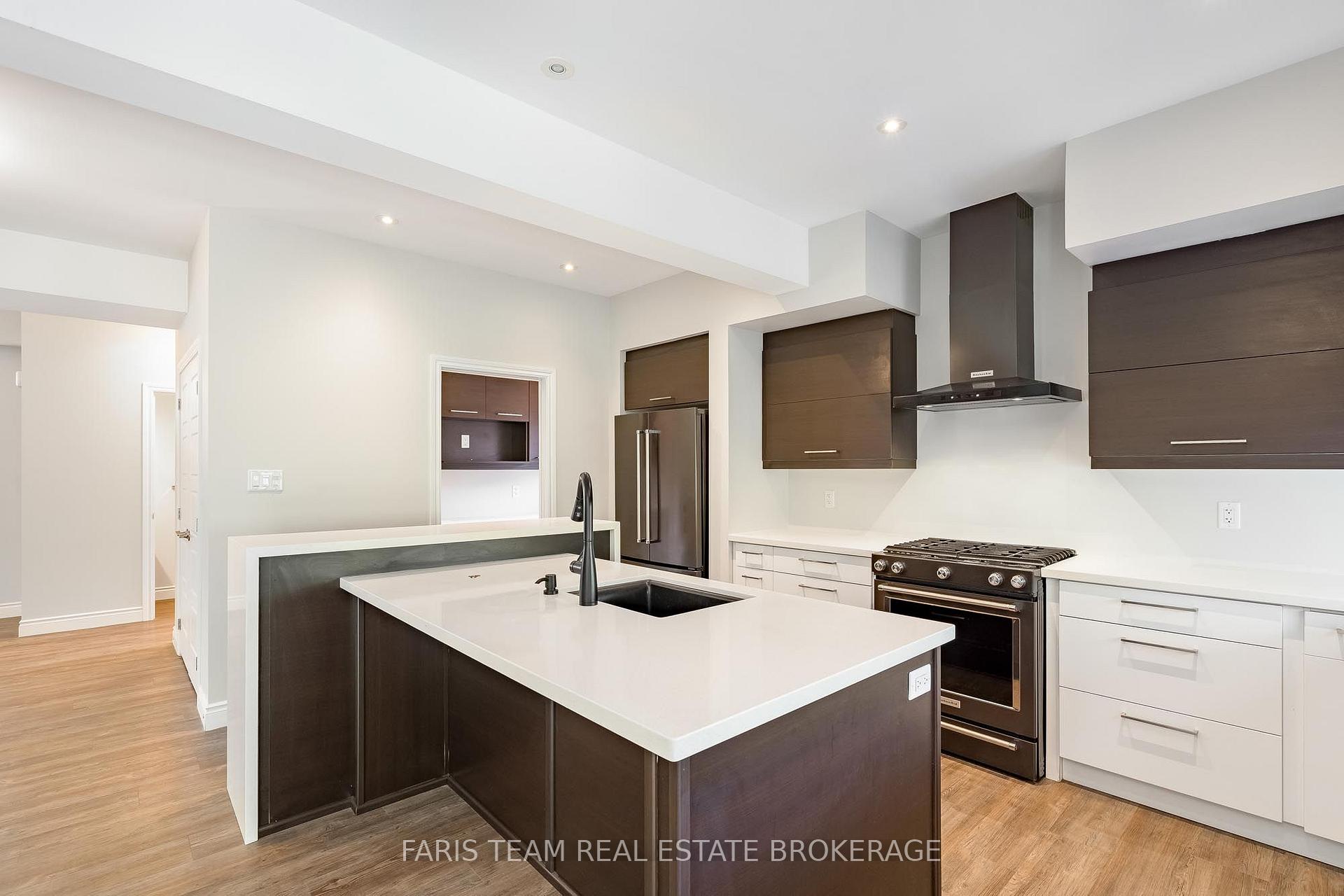 Photo 6 of 33 Sheppard Drive, Tay, Victoria Harbour — HOMEH