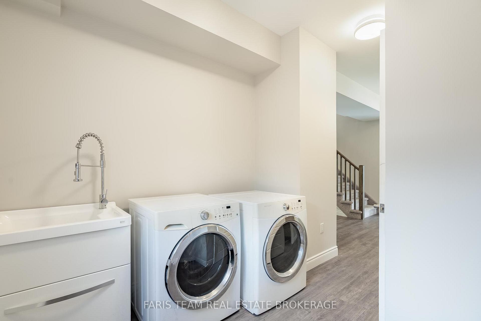 Photo 17 of 33 Sheppard Drive, Tay, Victoria Harbour — HOMEH