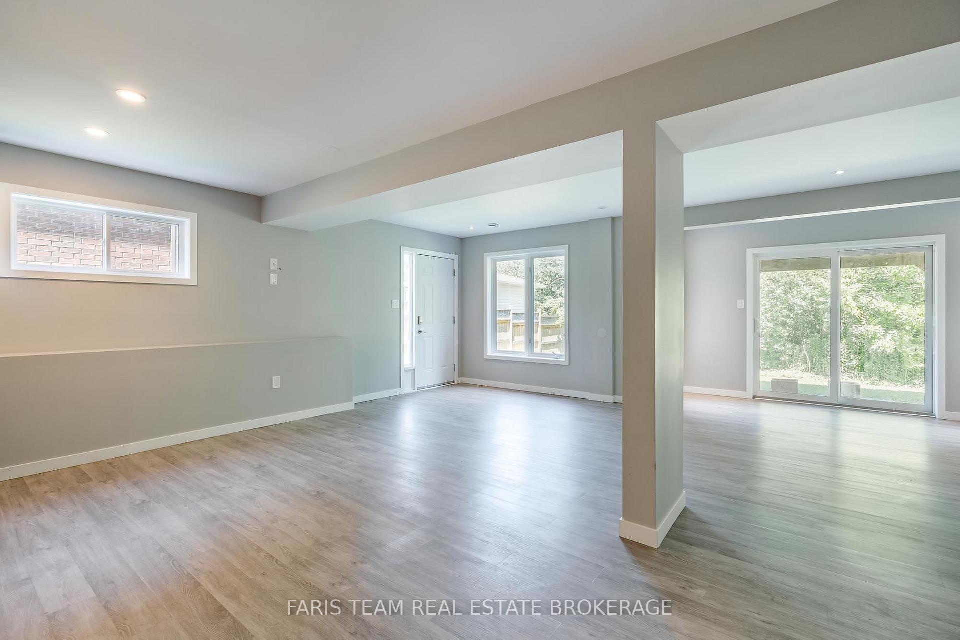 Photo 31 of 33 Sheppard Drive, Tay, Victoria Harbour — HOMEH