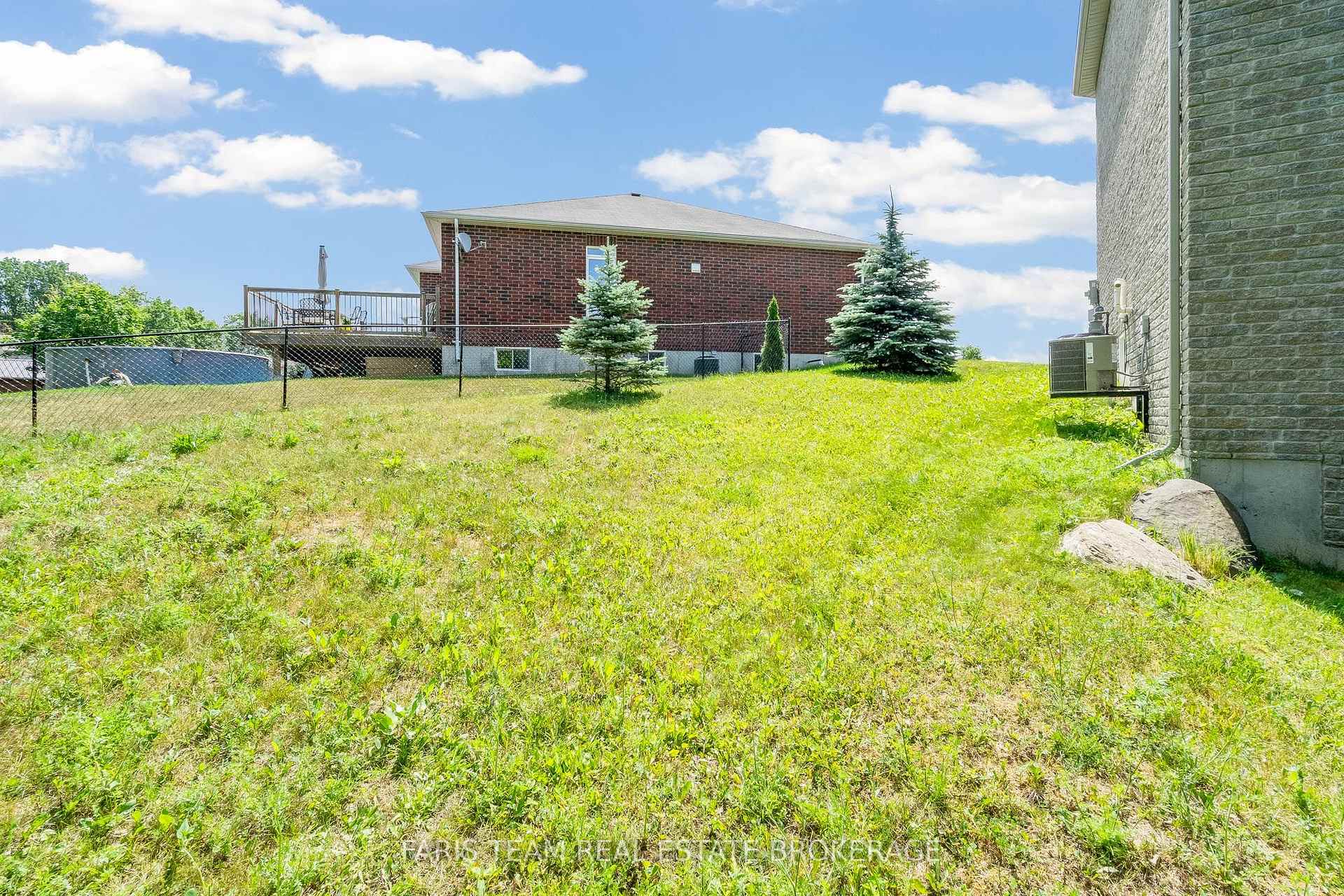 Photo 45 of 33 Sheppard Drive, Tay, Victoria Harbour — HOMEH