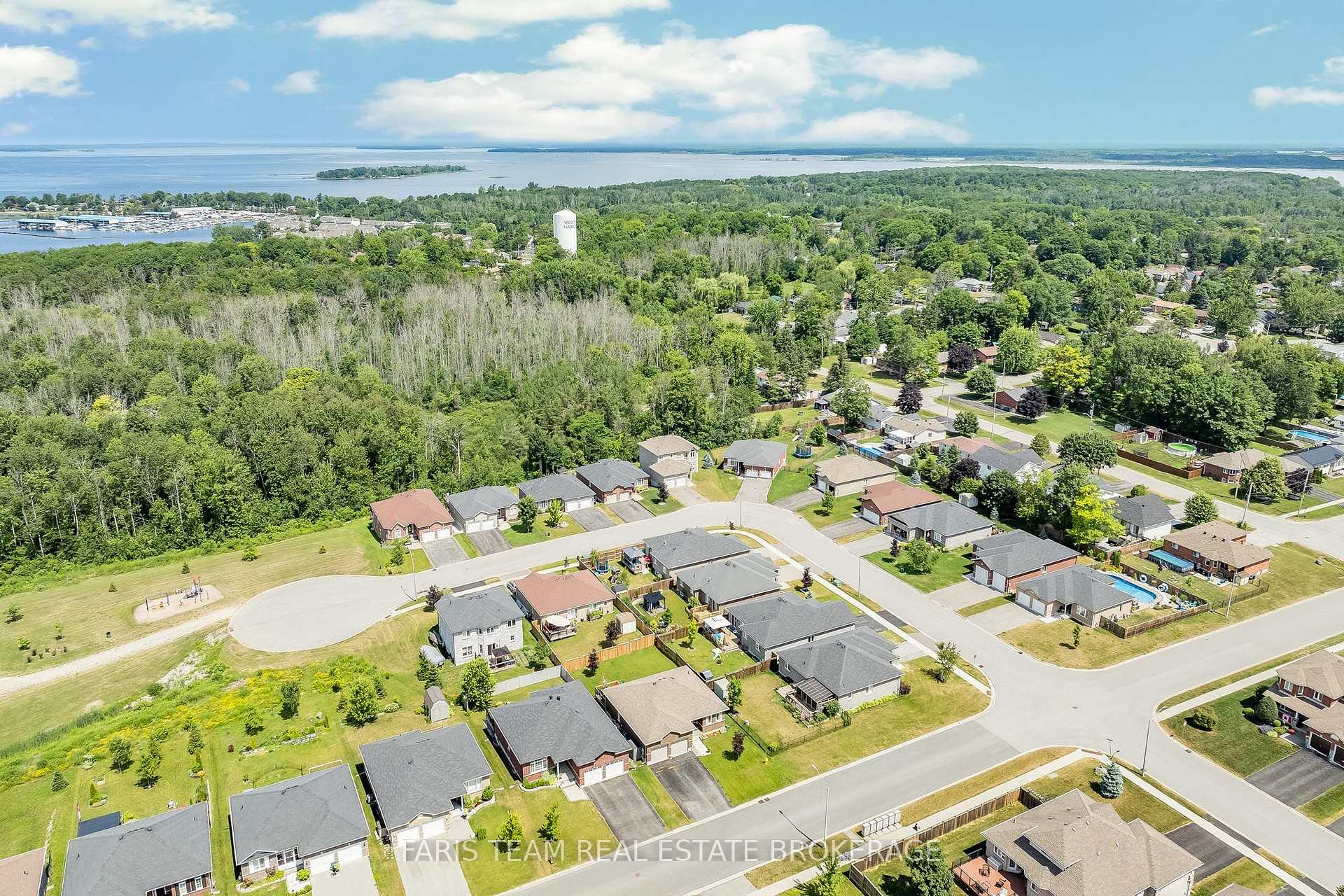 Photo 47 of 33 Sheppard Drive, Tay, Victoria Harbour — HOMEH