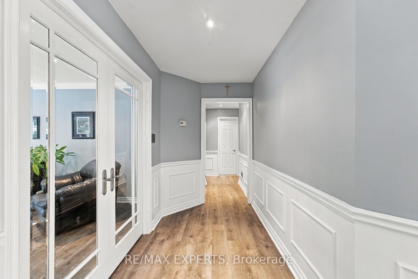 Photo 24 of 8 Fendley Court, Brampton, Snelgrove — HOMEH