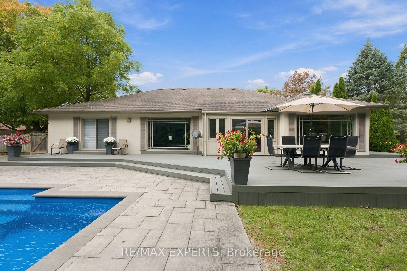 Photo 39 of 8 Fendley Court, Brampton, Snelgrove — HOMEH