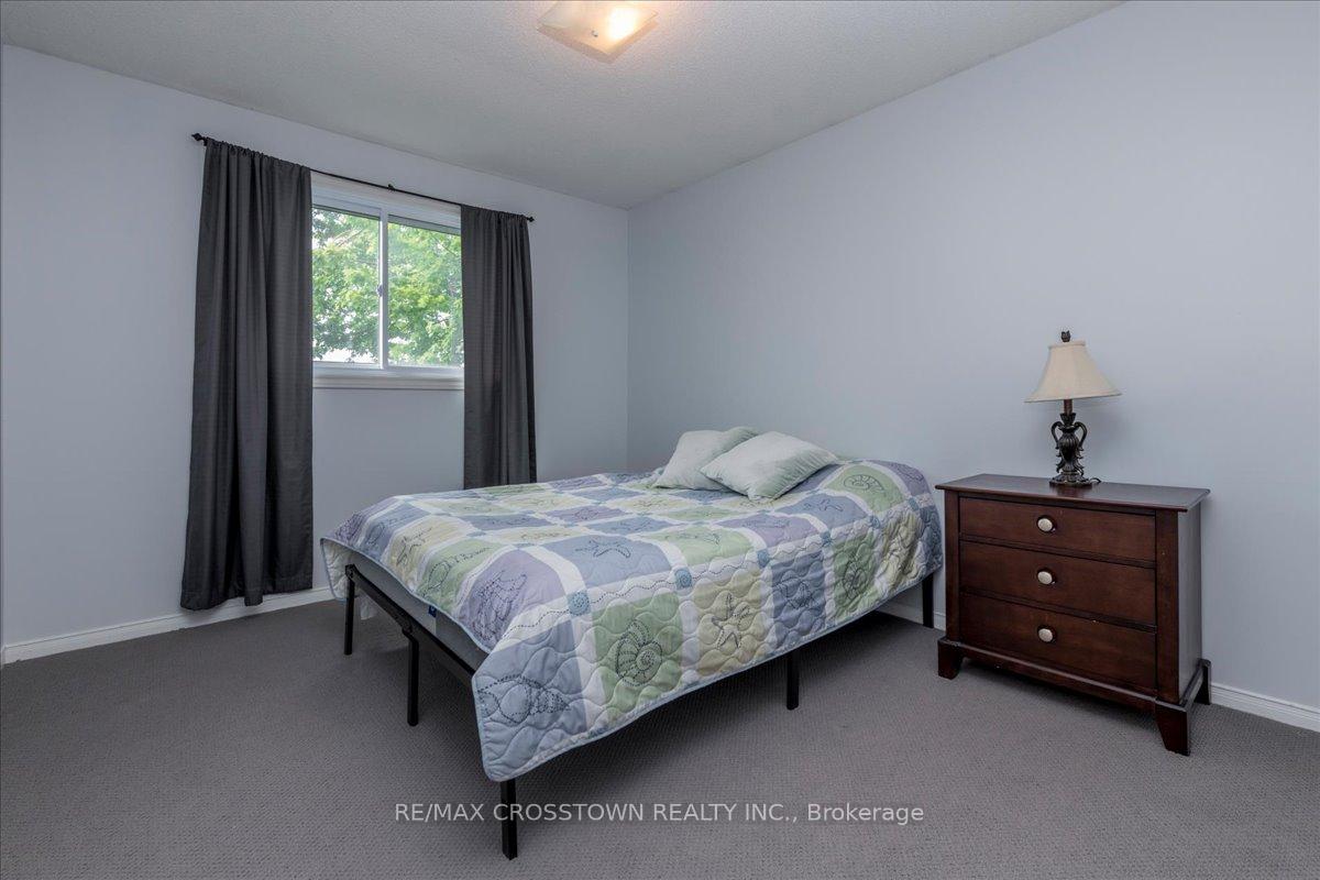 Photo 16 of 17 Knicely Road, Barrie, Painswick North — HOMEH