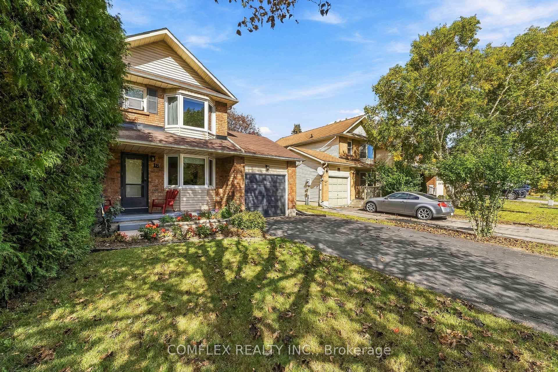 Photo 2 of 18 Stanley Drive, Port Hope — HOMEH