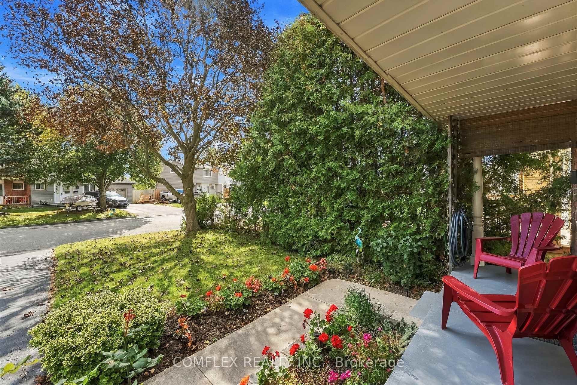 Photo 6 of 18 Stanley Drive, Port Hope — HOMEH