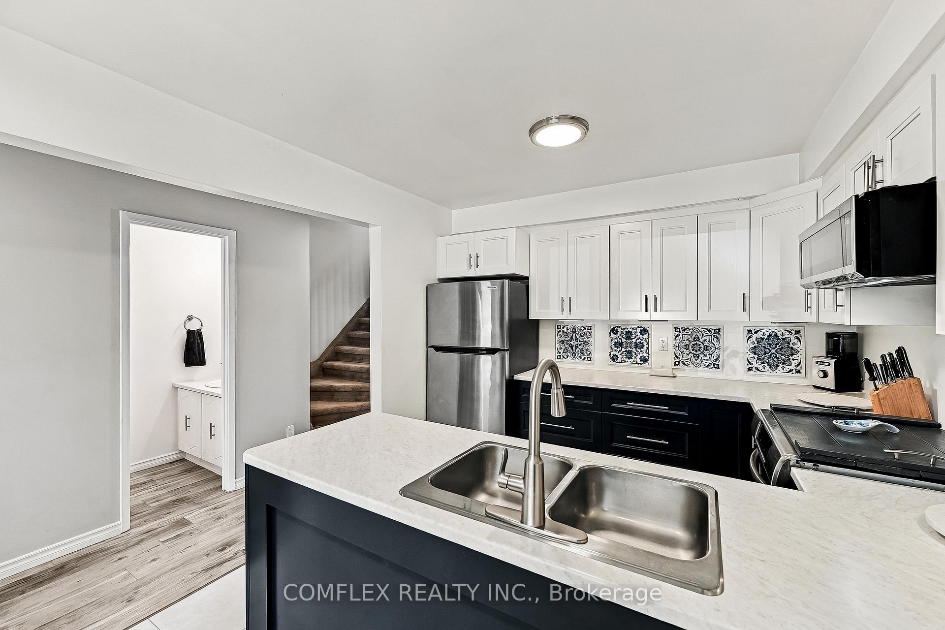 Photo 21 of 18 Stanley Drive, Port Hope — HOMEH
