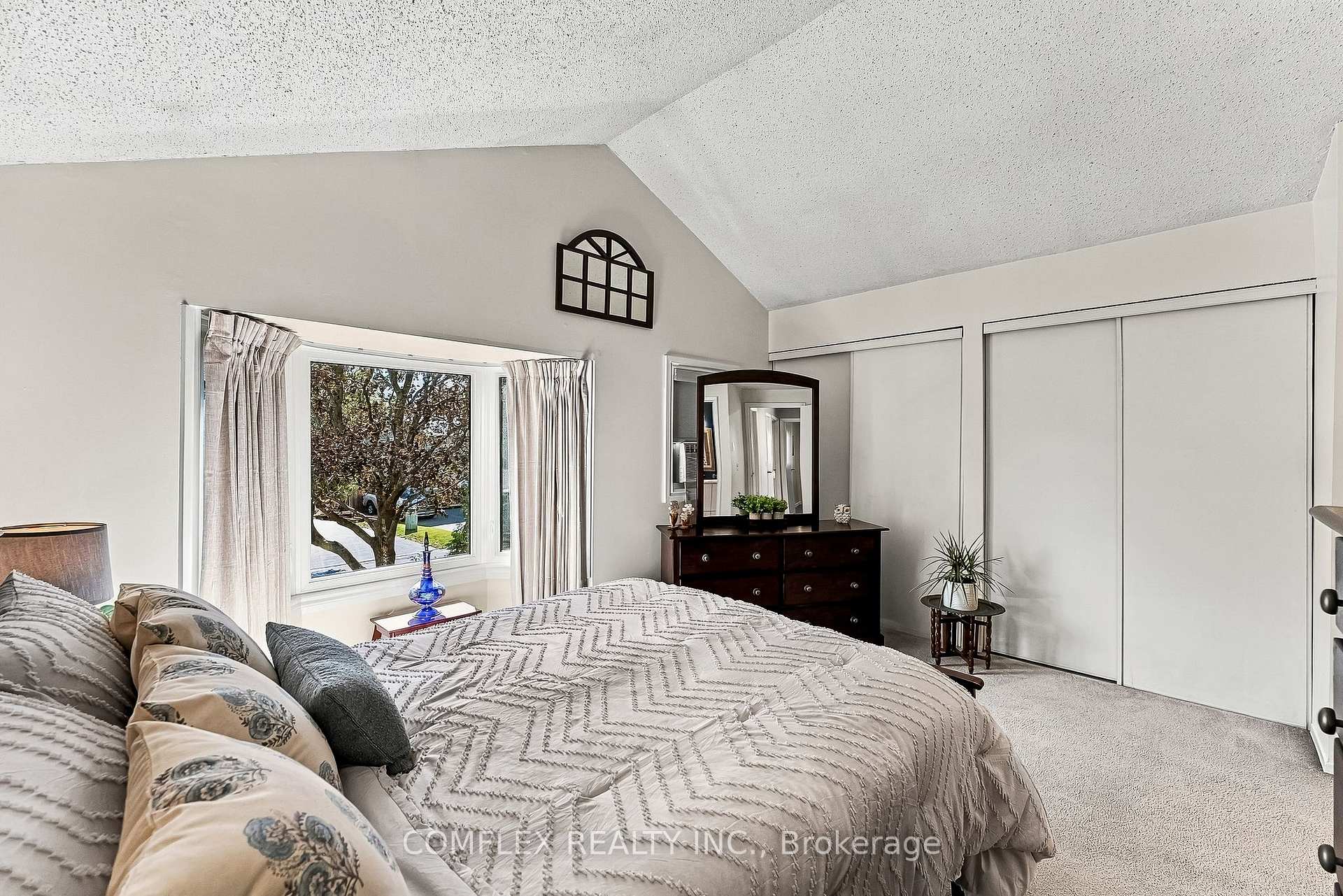 Photo 28 of 18 Stanley Drive, Port Hope — HOMEH