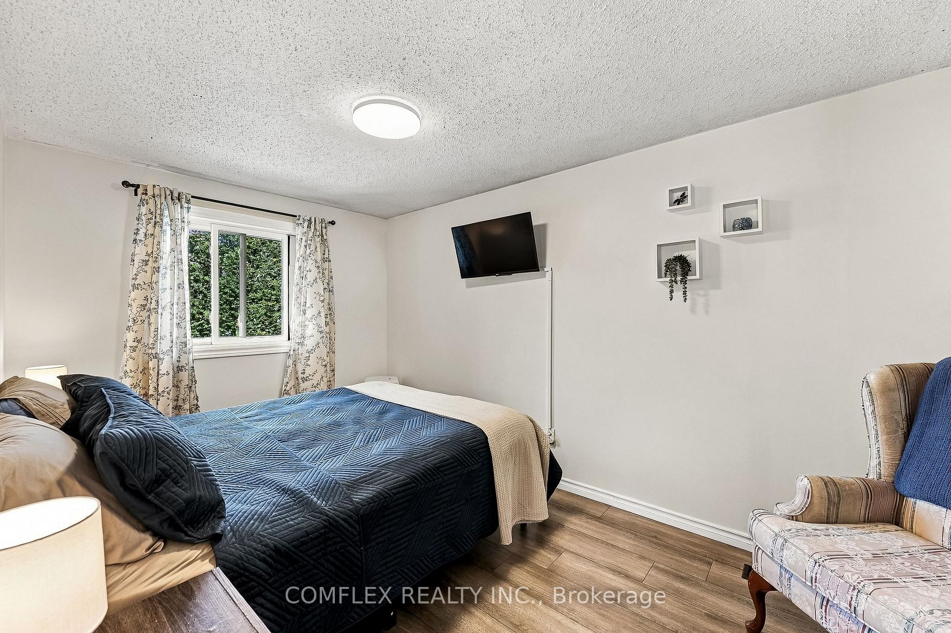 Photo 32 of 18 Stanley Drive, Port Hope — HOMEH