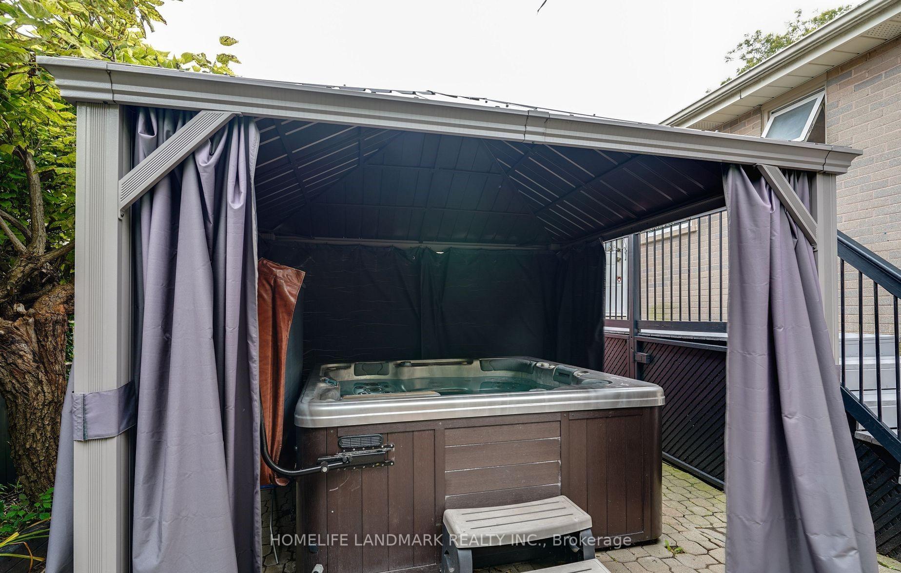 Photo 27 of 2673 Constable Road, Mississauga, Clarkson — HOMEH