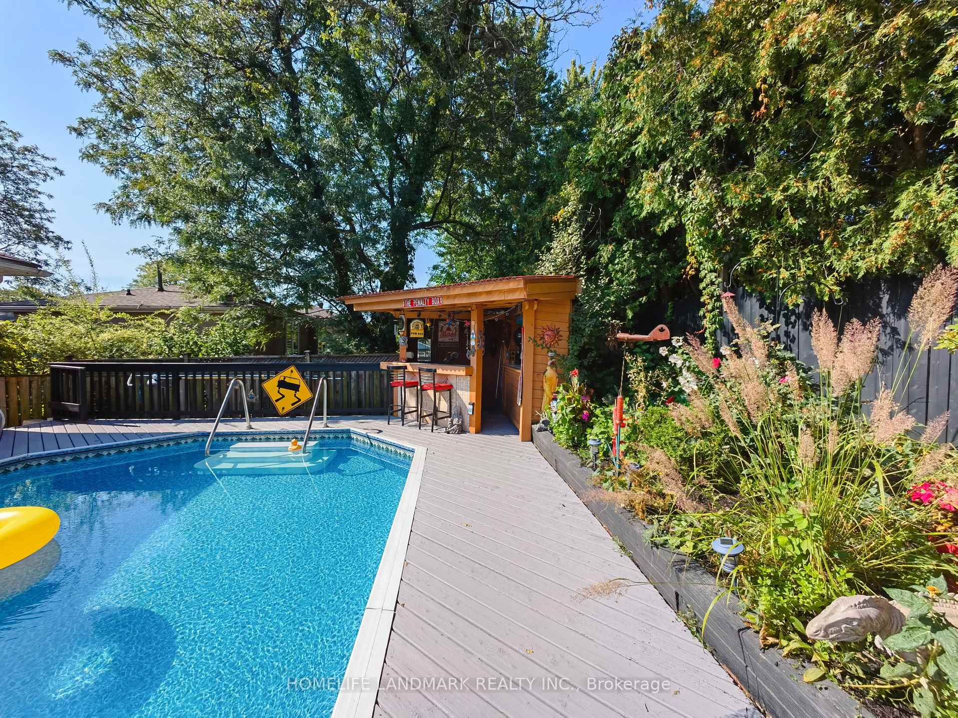 Photo 33 of 2673 Constable Road, Mississauga, Clarkson — HOMEH