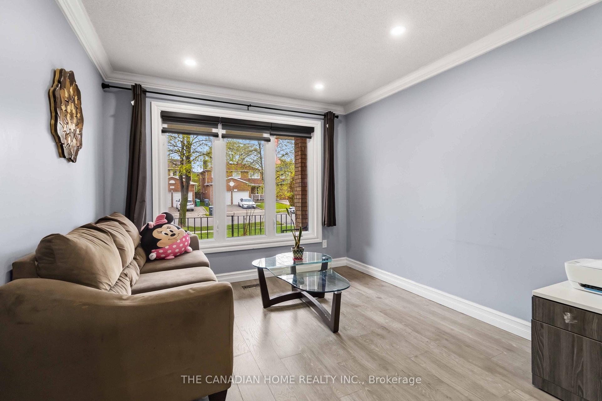 Photo 6 of 3549 Redmond Road, Mississauga, Fairview — HOMEH