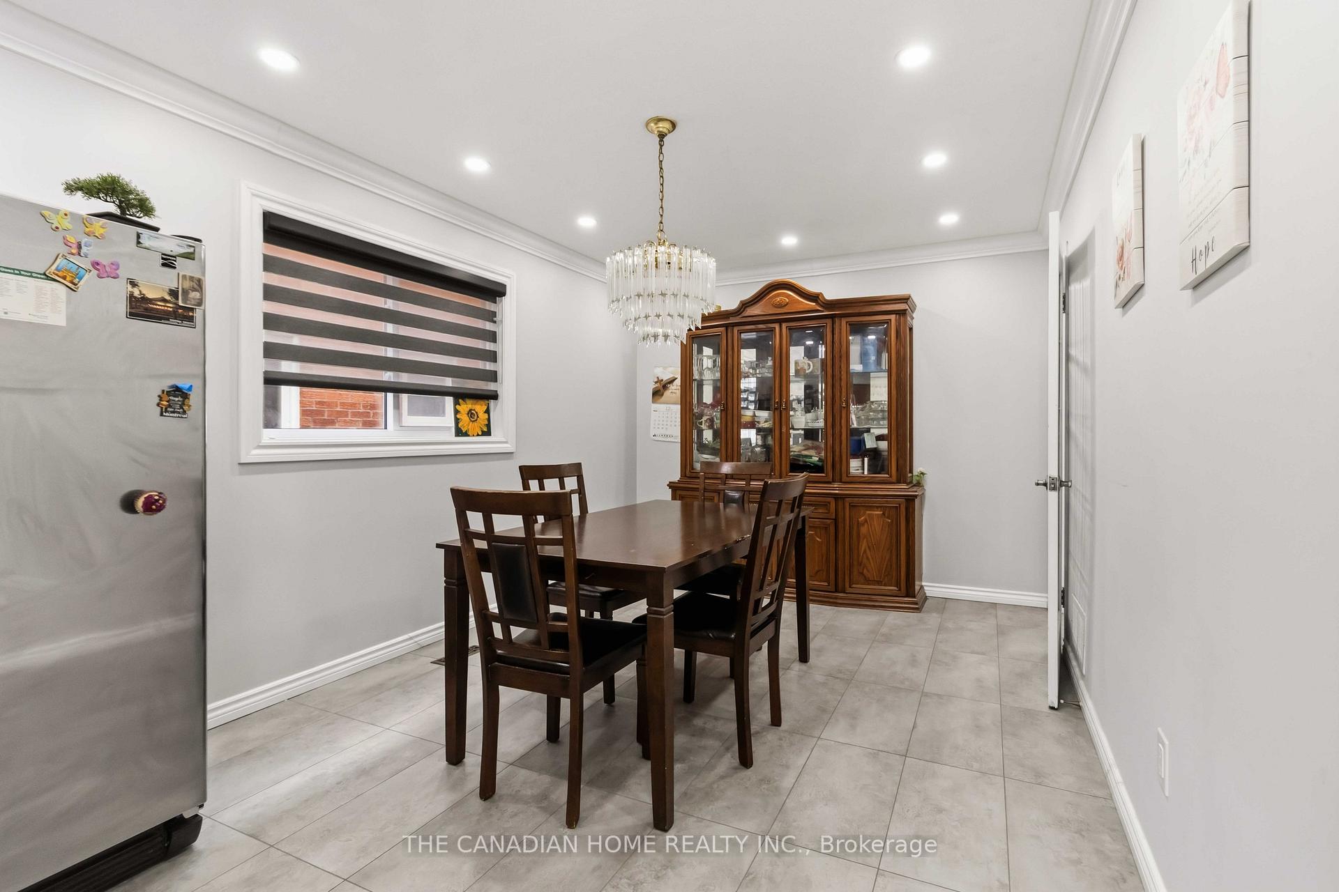 Photo 20 of 3549 Redmond Road, Mississauga, Fairview — HOMEH