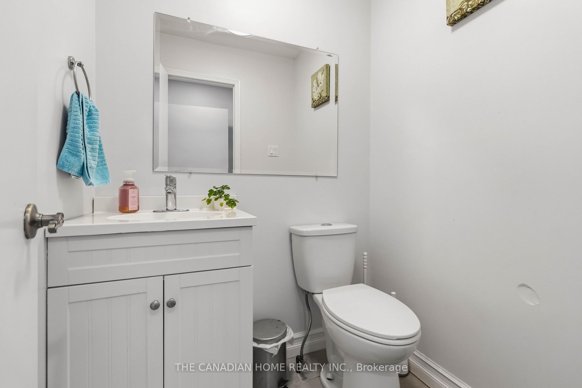 Photo 24 of 3549 Redmond Road, Mississauga, Fairview — HOMEH