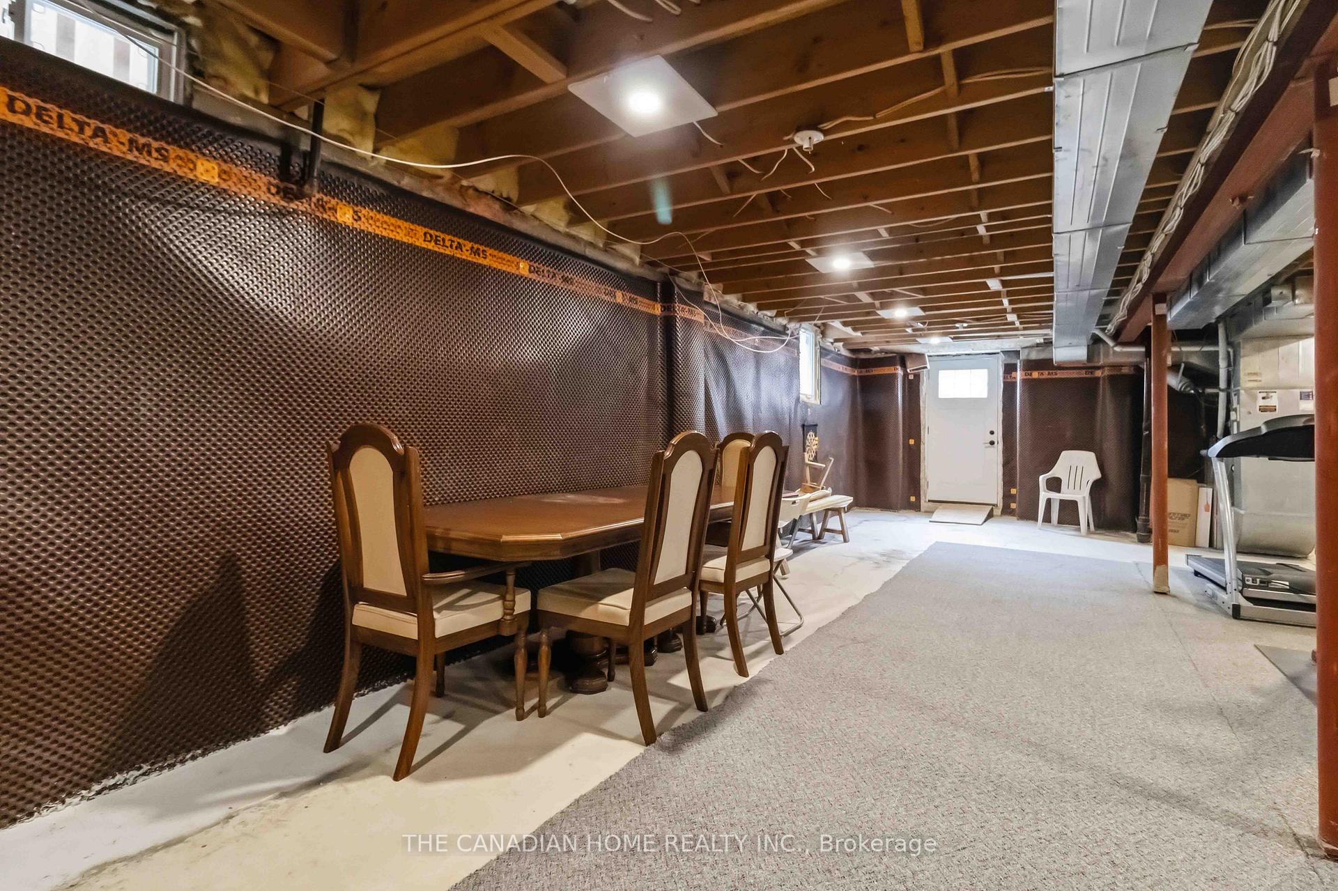 Photo 41 of 3549 Redmond Road, Mississauga, Fairview — HOMEH
